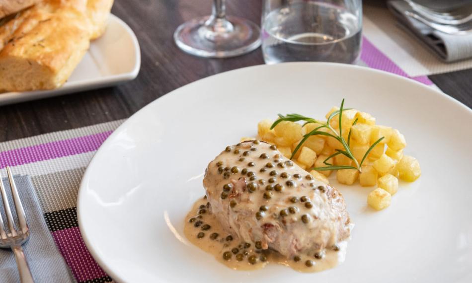 hotelromasalsomaggiore it ristorante 011